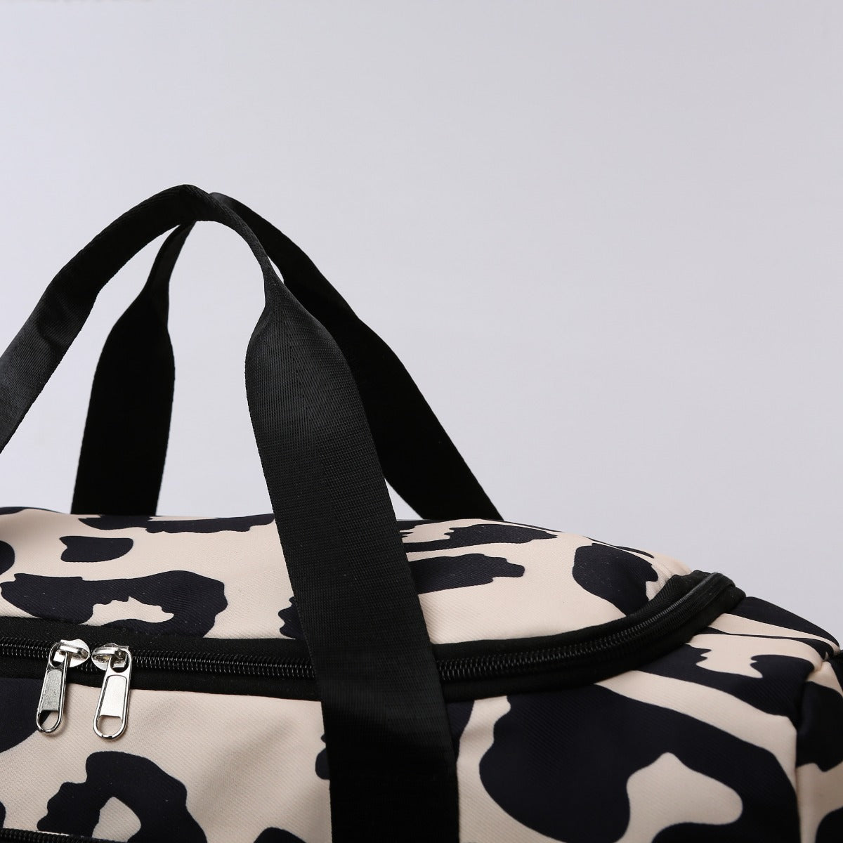 Oxford Cloth Animal Print Travel Bag